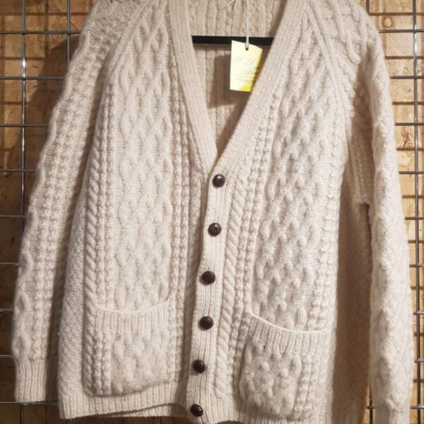 Cable knit cardi