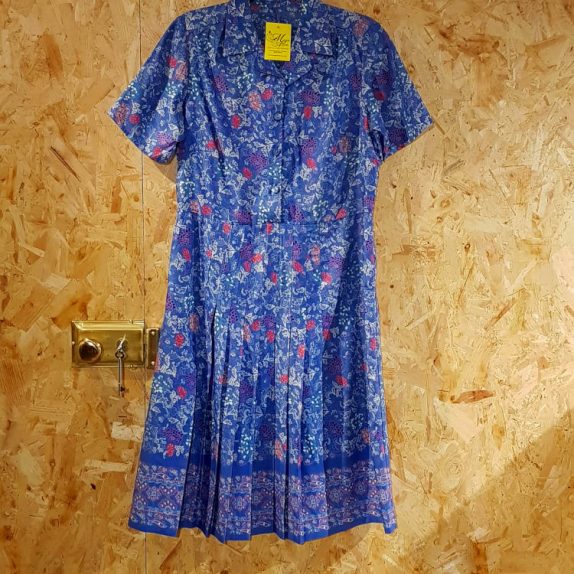 Blue with fine flower pattern dress